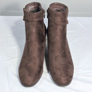 Women's 8.5 Burudani Brown Suede Chunky Heel Zip Ankle Boots/Booties